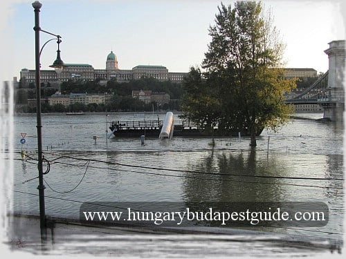 Översvämningsbilder från Budapest